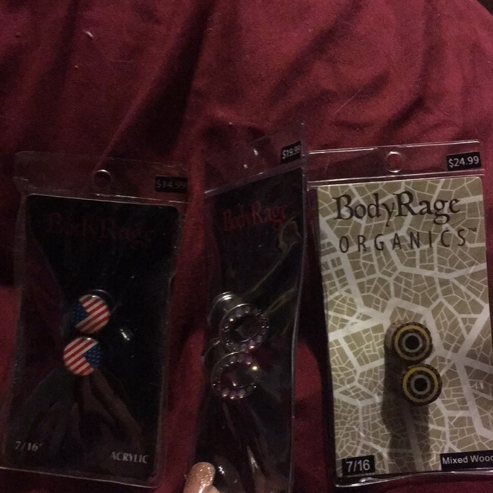 7/16 ear plugs NEW